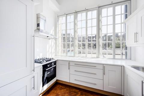 3 bedroom flat to rent, Onslow Gardens, South Kensington, London, SW7