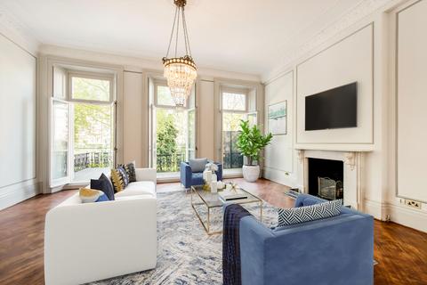 3 bedroom flat to rent, Onslow Gardens, South Kensington, London, SW7