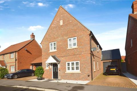 4 bedroom detached house for sale, Hyde Street, Aylesbury HP22