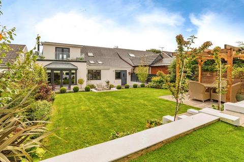 23 Briarfields Lane, Worrall, Sheffield, S35 0AA