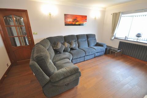 Flitcroft Brooke Street, Thorne, Doncaster, DN8 4AX