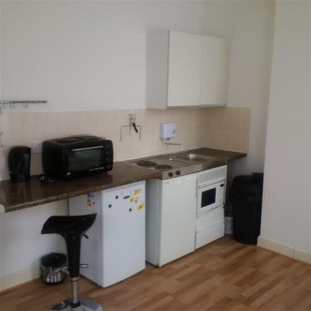 Dss Welcome Lower Clapton Road Hackney E5 1 Bed Flat