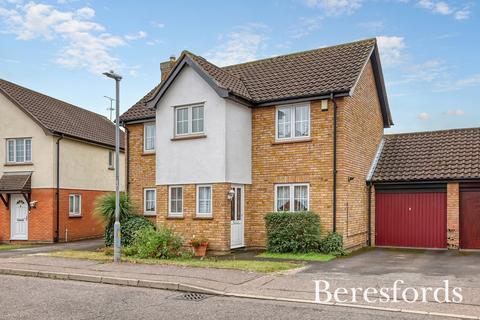 49 Pollards Green, Chelmsford, CM2 6UH