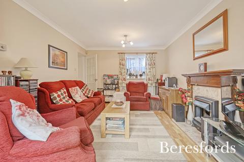49 Pollards Green, Chelmsford, CM2 6UH