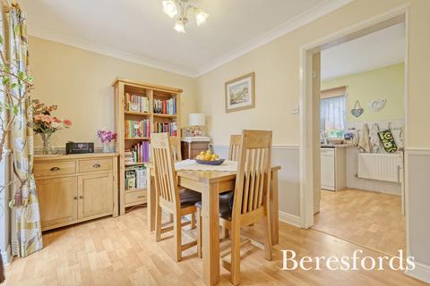49 Pollards Green, Chelmsford, CM2 6UH
