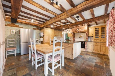 5 bedroom barn conversion for sale, Acton Beauchamp, Worcestershire, WR6 5AF