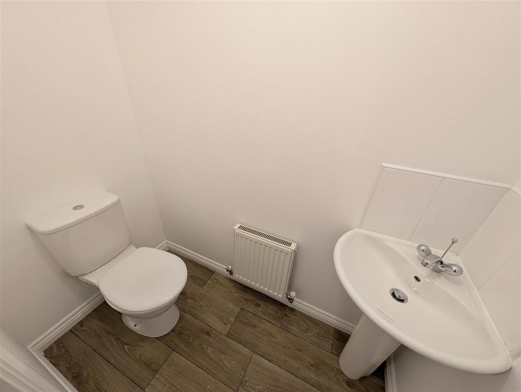 Cloakroom/WC