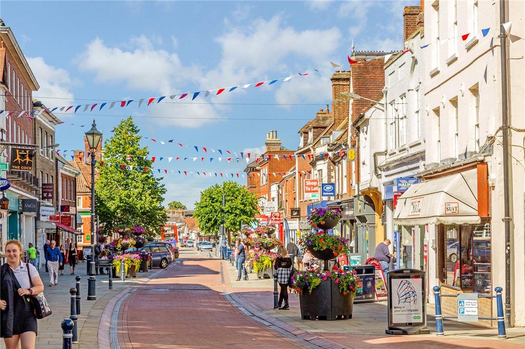 Hitchin Town Centre