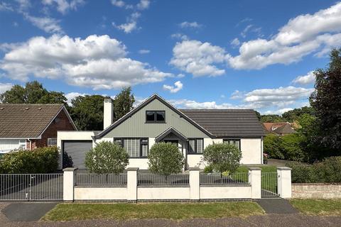 3 bedroom detached bungalow for sale, Howell Road, Drayton, Norwich