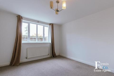 2 bedroom flat to rent, Clayburn Road, Peterborough PE7