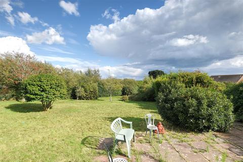 2 bedroom detached bungalow for sale, Rookhurst Road, Bexhill-On-Sea