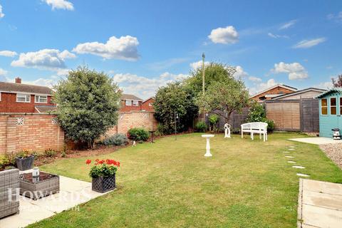 3 bedroom detached bungalow for sale, Coldham Close, Ormesby