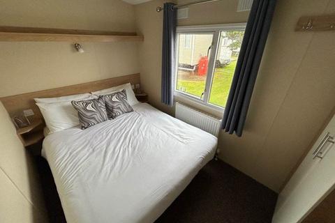 3 bedroom static caravan for sale, Pakefield Holiday Park