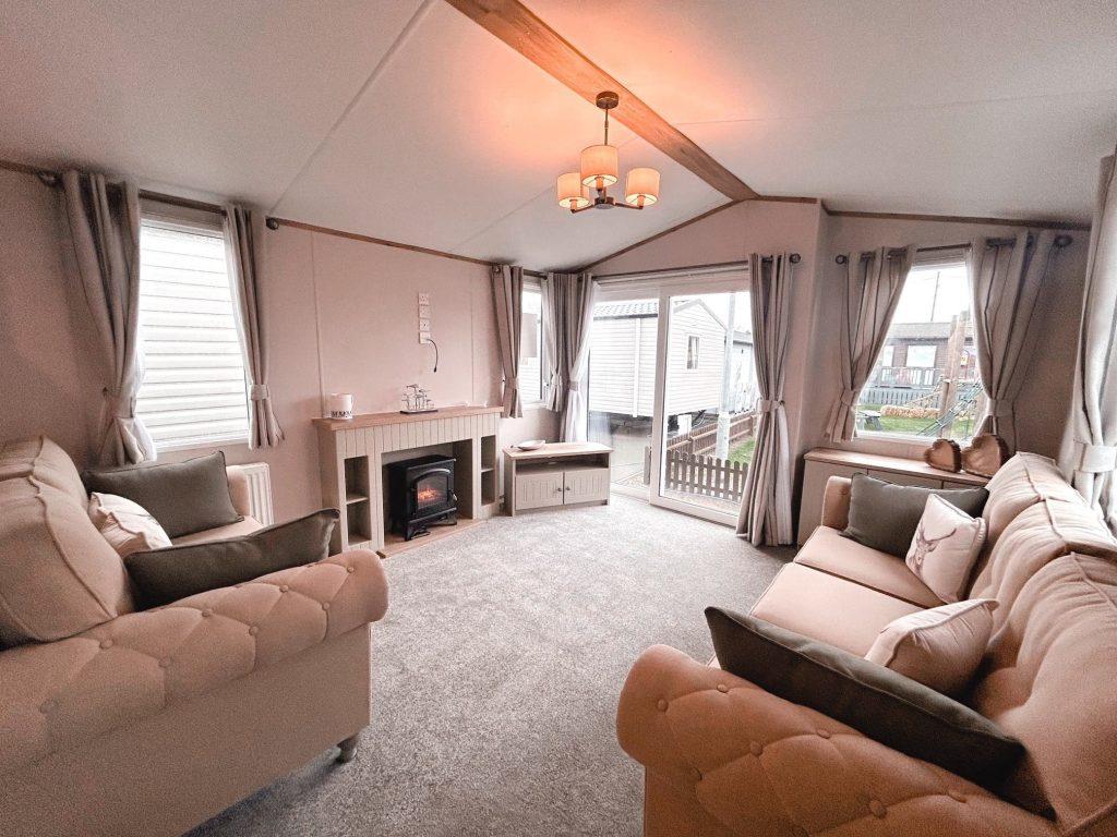 Pakefield - Atlas -Debonair  For Sale