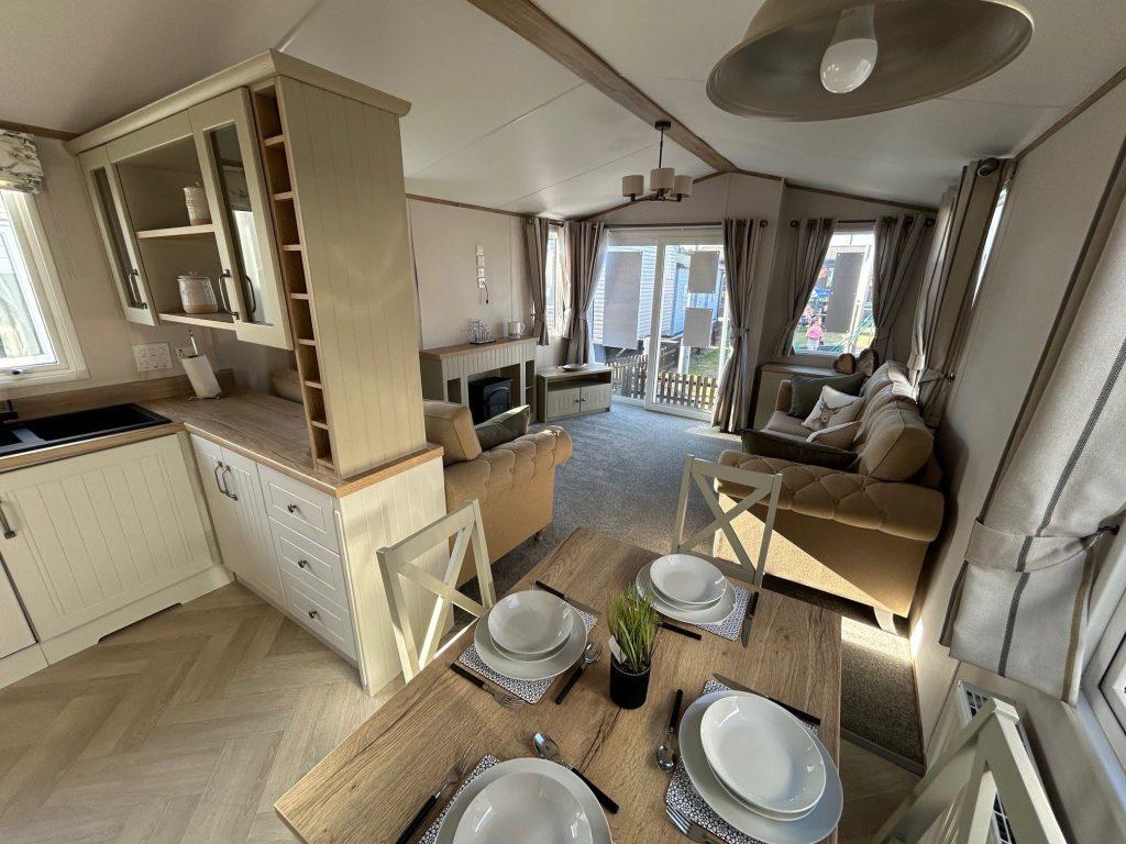 Pakefield - Atlas -Debonair  For Sale