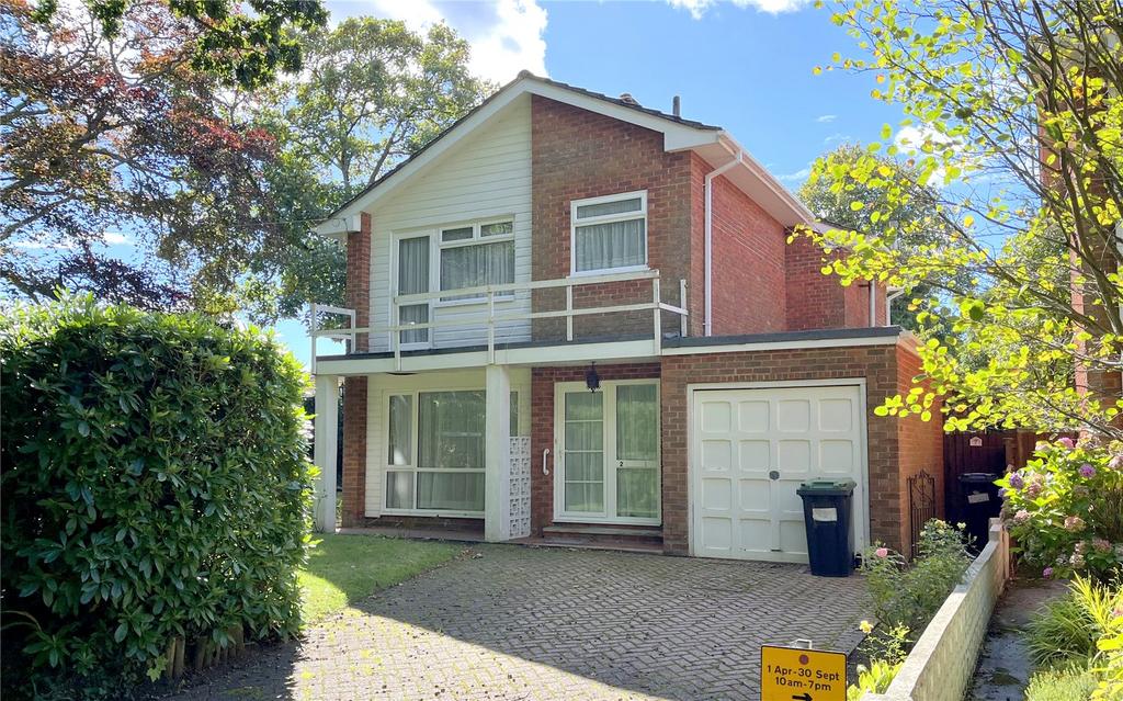 Hinton wood avenue highcliffe 3 bed detached house for sale 525 000