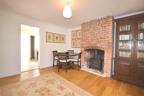 3 bedroom cottage for sale, Stottingway Street, Weymouth