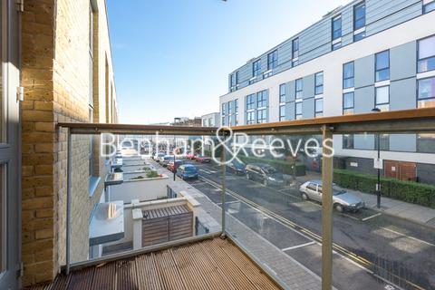 1 bedroom apartment to rent, Arlington Avenue, Packington Square N1