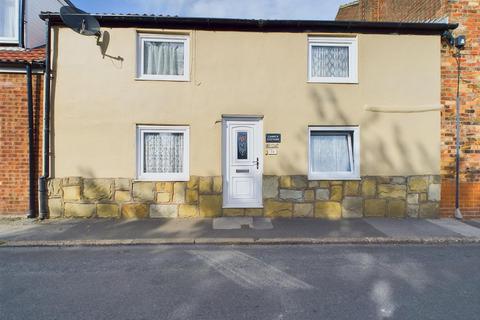 2 bedroom cottage for sale, High Street, Bempton