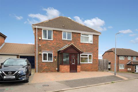 4 bedroom detached house for sale, The Hollies, Wellingborough NN8