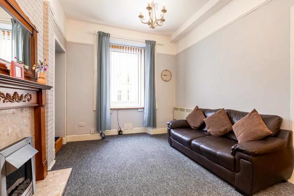 26/7 Wardlaw Place, 1 bed flat for sale £135,000