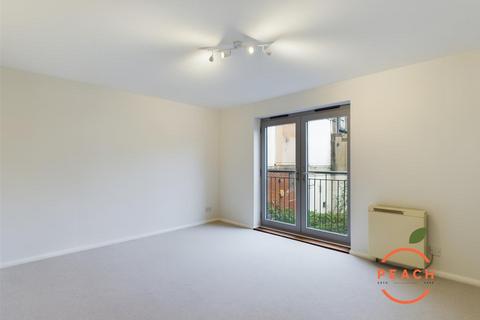 2 bedroom apartment to rent, Chicksand Street, London E1