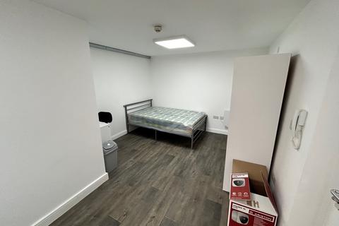 Studio to rent, St. Michaels Hill, Bristol BS2