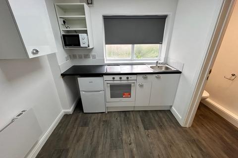 Studio to rent, St. Michaels Hill, Bristol BS2