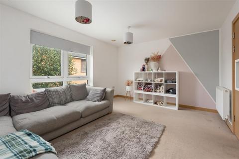 3 bedroom semi-detached house for sale, Olympia Way, Whitstable