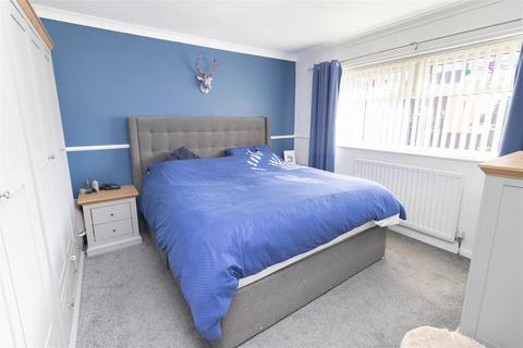 3 bedroom terraced house for sale, Palmersville, Newcastle Upon Tyne