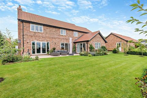 4 bedroom detached house for sale, Hawthorn Drive, East Harling, Norwich, Norfolk, NR16