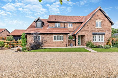 4 bedroom detached house for sale, Hawthorn Drive, East Harling, Norwich, Norfolk, NR16