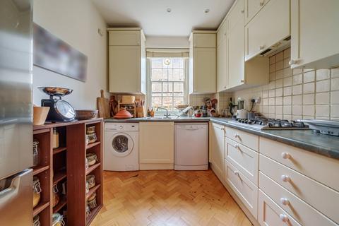 2 bedroom flat to rent, Blackheath Park Blackheath SE3