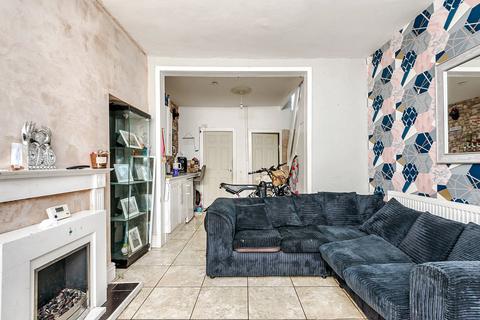 undefined, Albemarle Street, Hull HU3