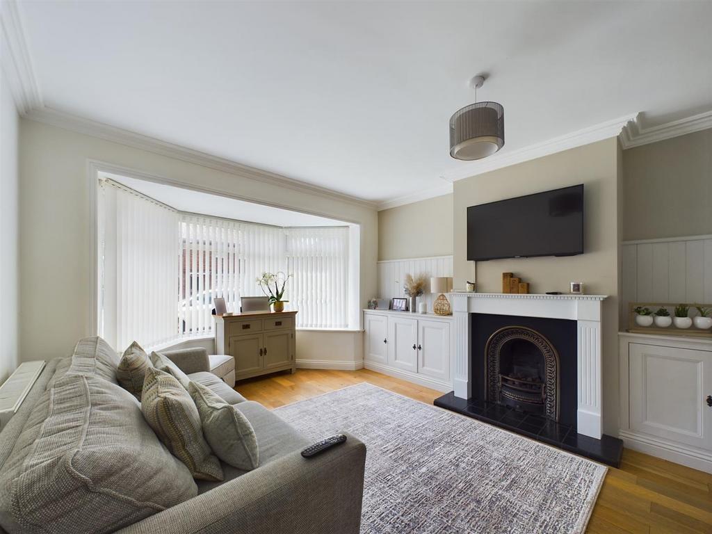Appletree Gardens, Whitley Bay 3 bed semidetached house for sale £