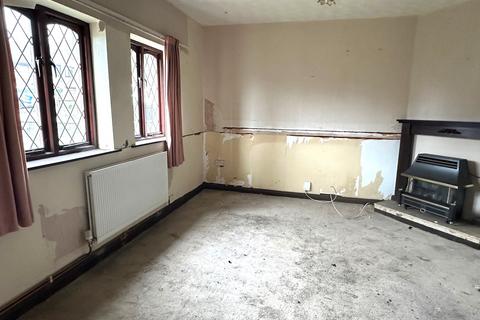 4 bedroom terraced house for sale, Phoenix Avenue, Port Talbot, Neath Port Talbot.