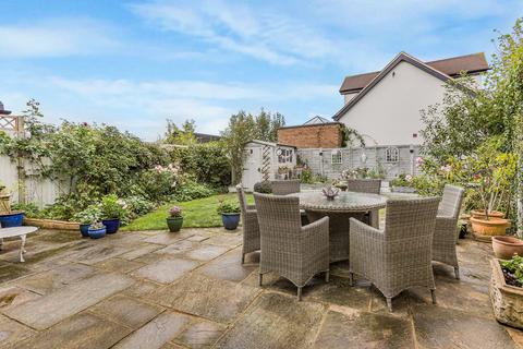 13a Station Road, Welham Green, Hatfield, AL9 7PN