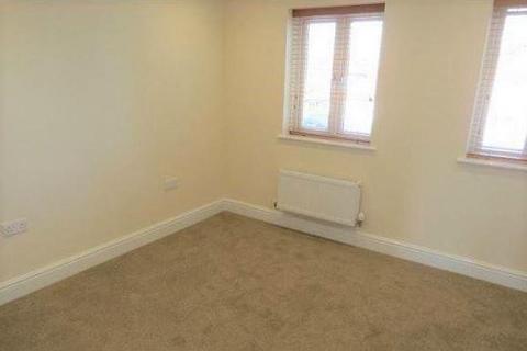 2 bedroom terraced house to rent, Sherrard Way, Mytchett, Camberley GU16