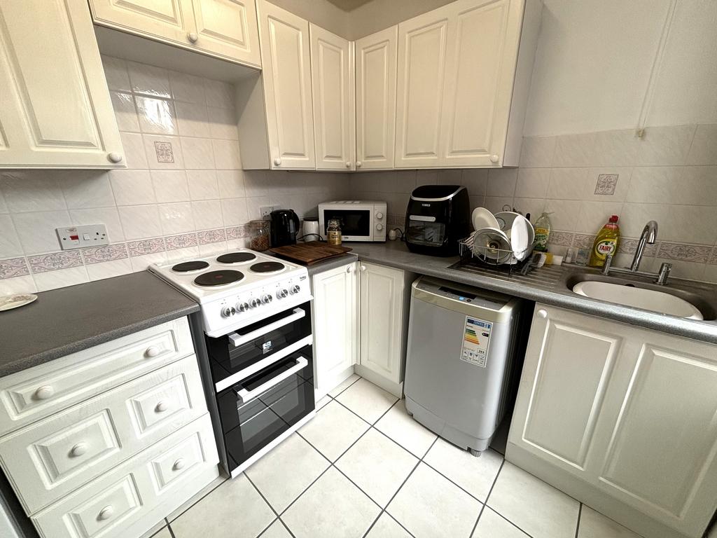 Grimshaw Street, Offerton 2 bed terraced house for sale £185,000
