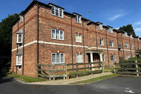 2 bedroom apartment for sale, Priory Gardens, Hall Green