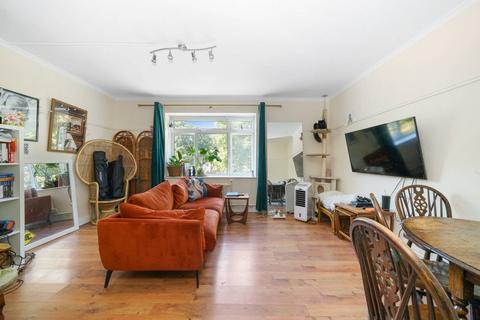 3 bedroom terraced house to rent, Sydenham Hill, Sydenham Hill, London, SE23