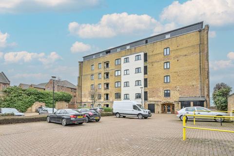 1 bedroom flat to rent, Cubitt Wharf, Isle Of Dogs, London, E14