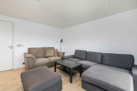 3 bedroom flat to rent, Cromwell Road, Earls Court SW5