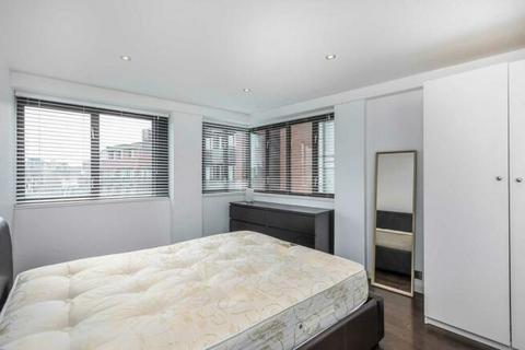 3 bedroom flat to rent, Cromwell Road, Earls Court SW5