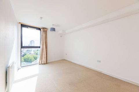 2 bedroom flat for sale, 2 Taylor Place, London E3