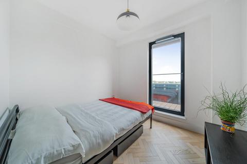 16, Alexandra House Oldham Terrace, London, W3 6NH