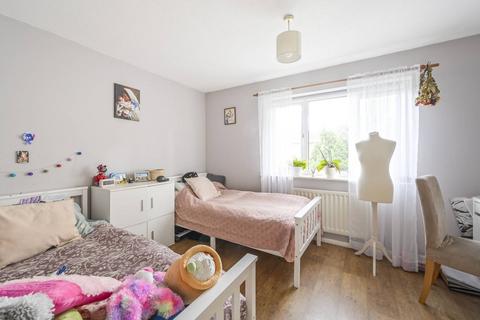 2 bedroom terraced house for sale, Beckton, E16, Beckton, London, E16