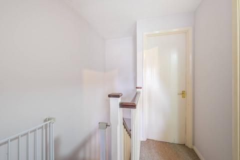 17 Richard House Drive, London, E16 3RE
