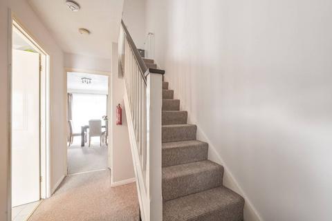 17 Richard House Drive, London, E16 3RE