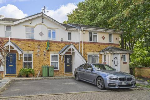 17 Richard House Drive, London, E16 3RE